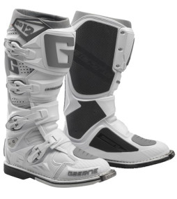 Gaerne SG12 cross csizma